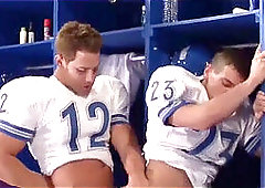 football players buddies kiss fuck gay bar porn